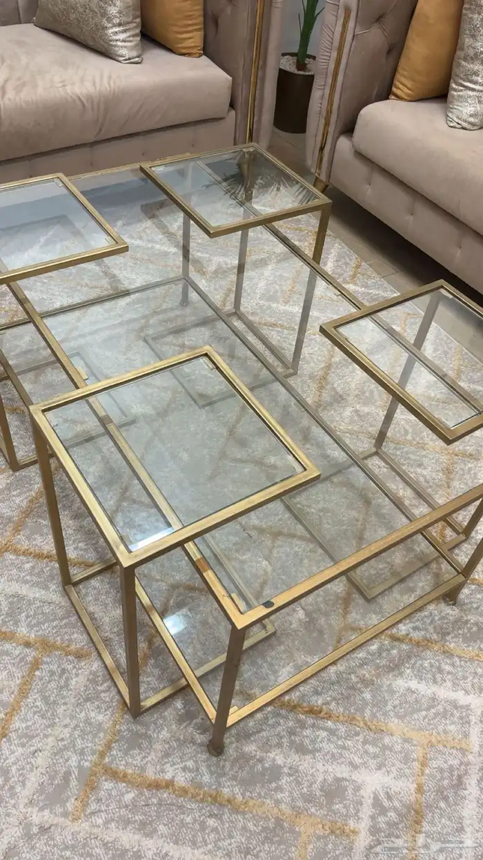 طاوله للبيع 1