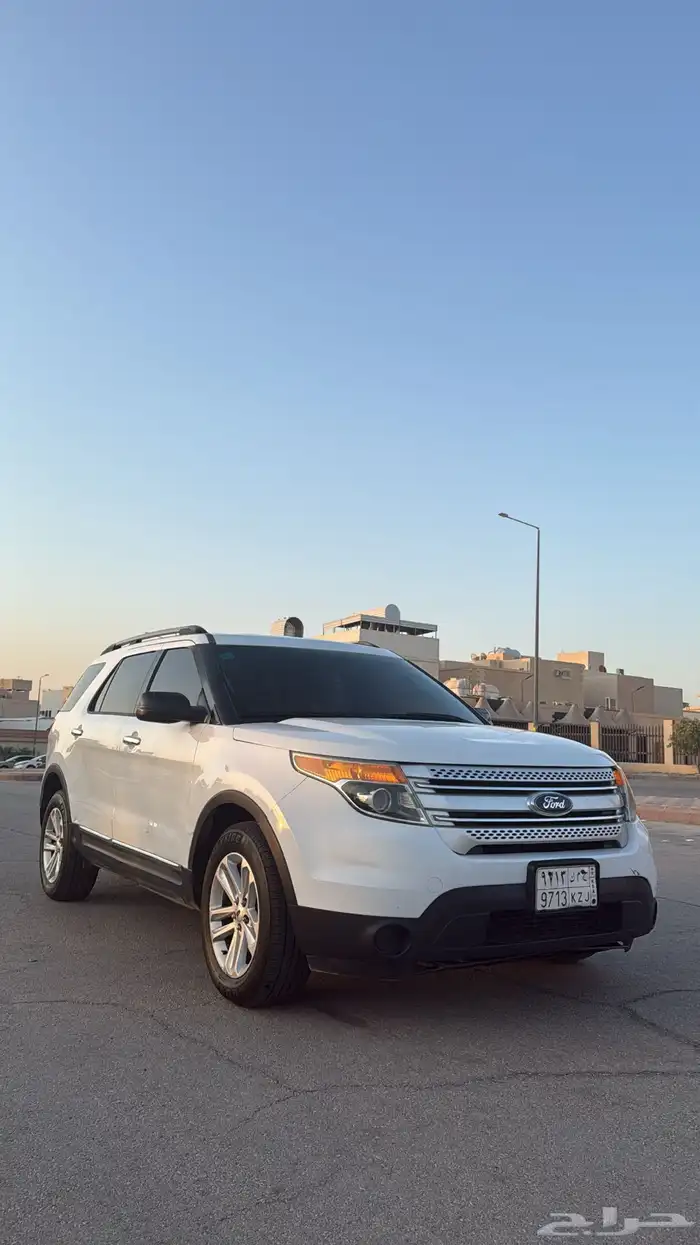 فورد اكسبلورر نظيف 2015 0