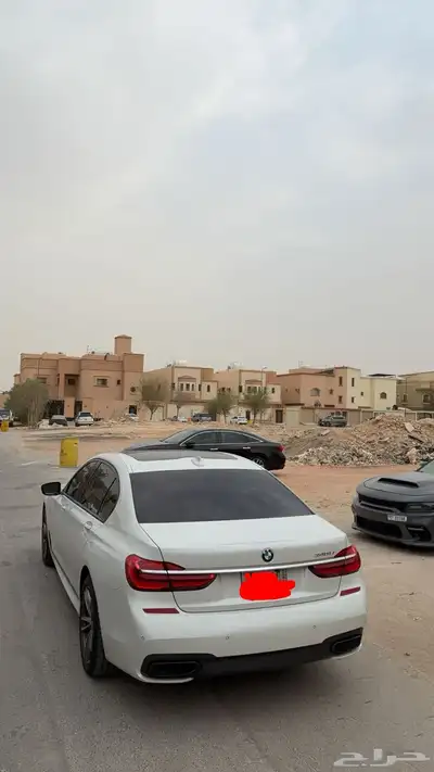 بي ام 2016 740li index
