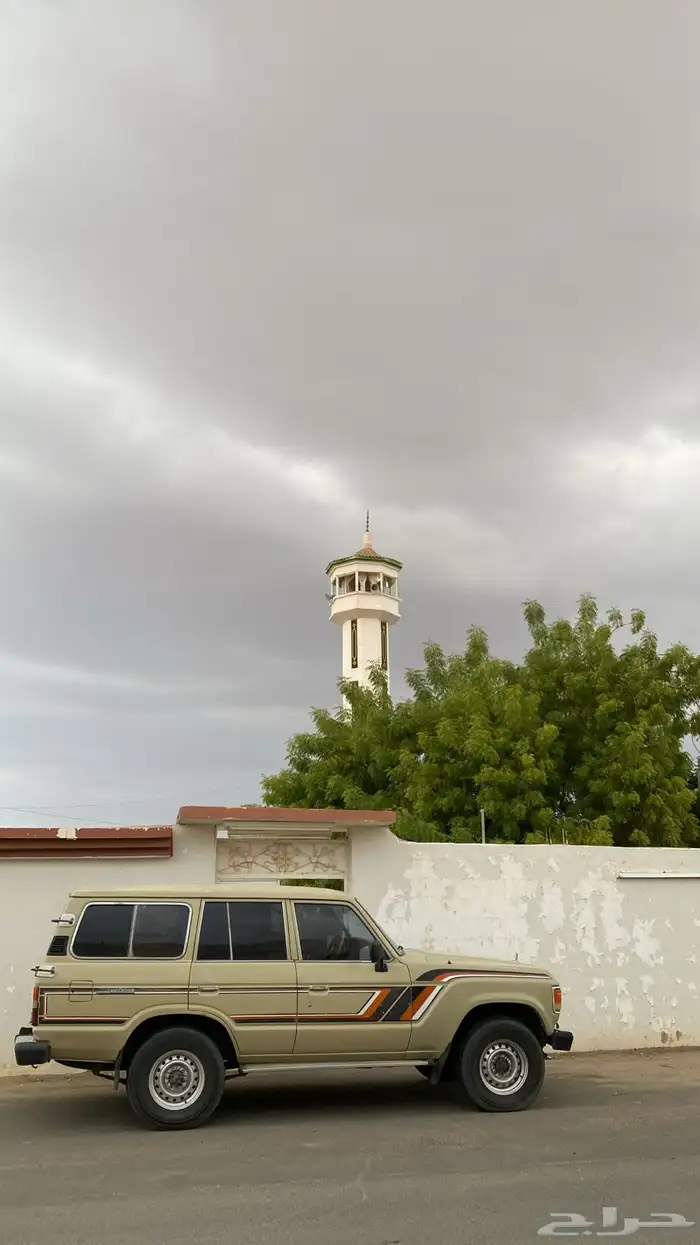 لاند كروزر موديل85 2