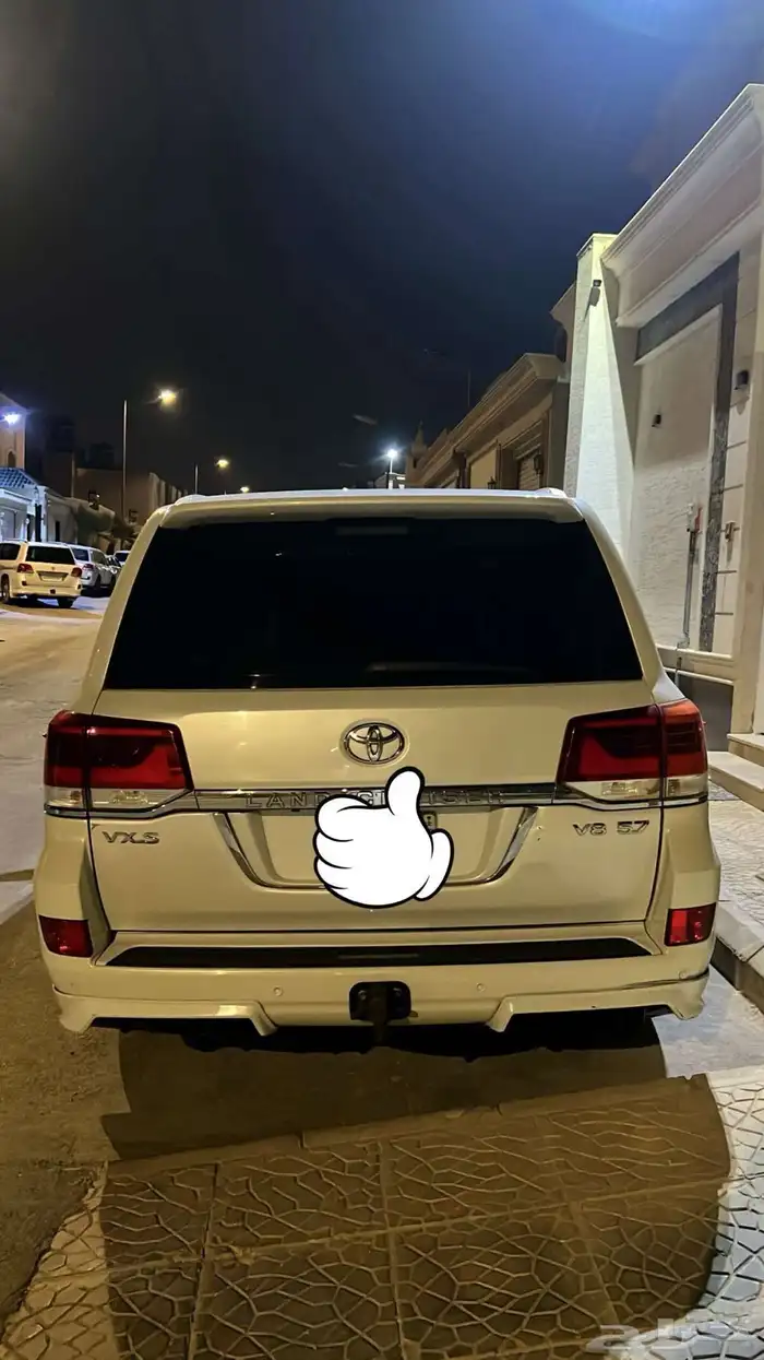 لاندكروزر تيوتا 4