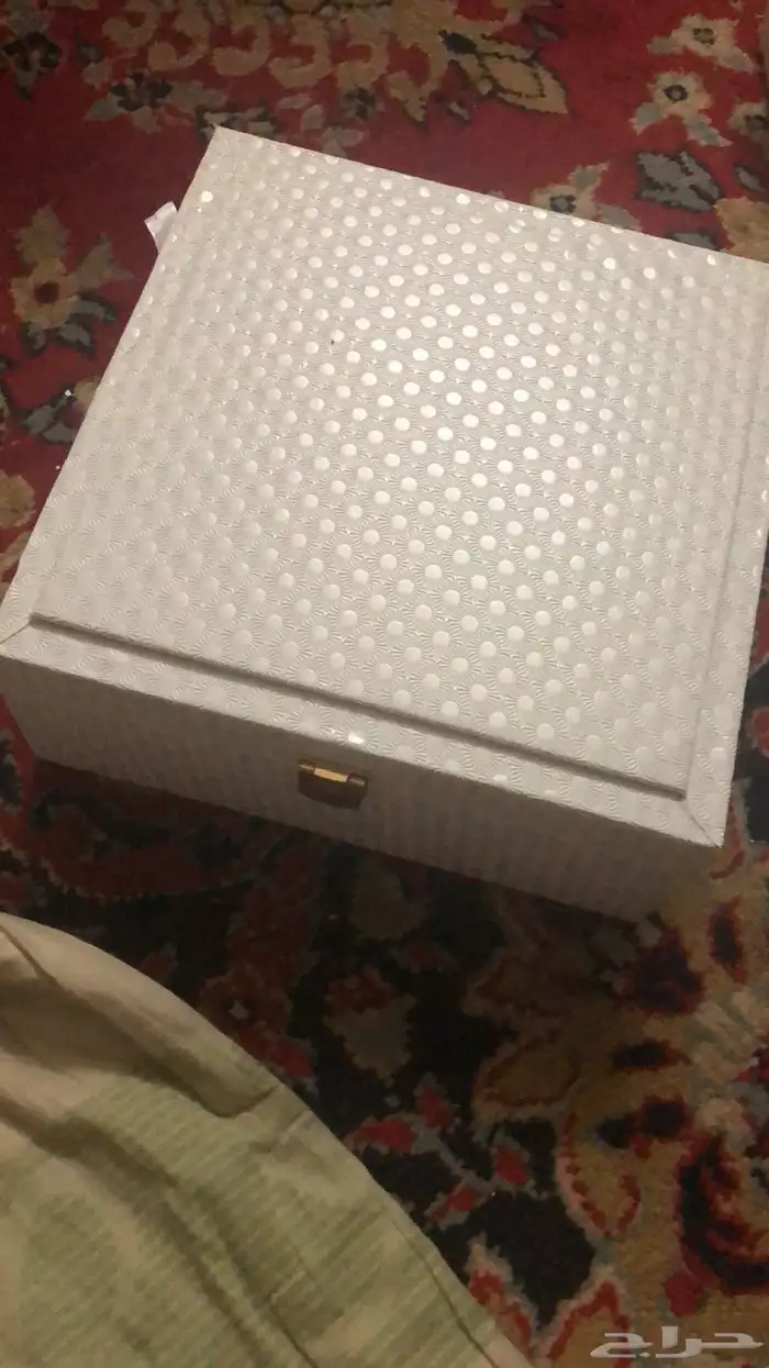 معمول ملكي استخدم شخصي من عود طبيعي 3