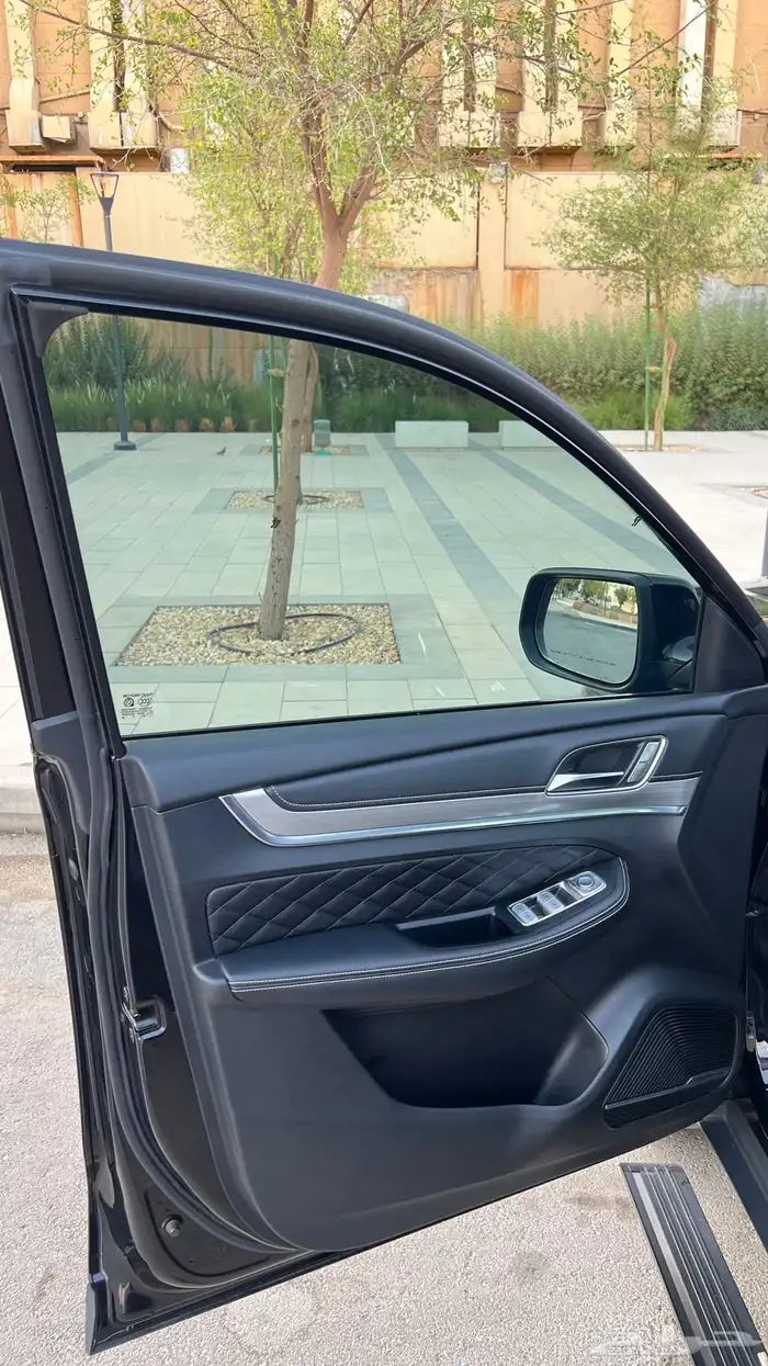 ام جي RX8 موديل 2022 فل كامل Black Edition 32