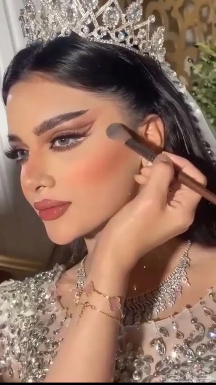 ميكب ارتست 0