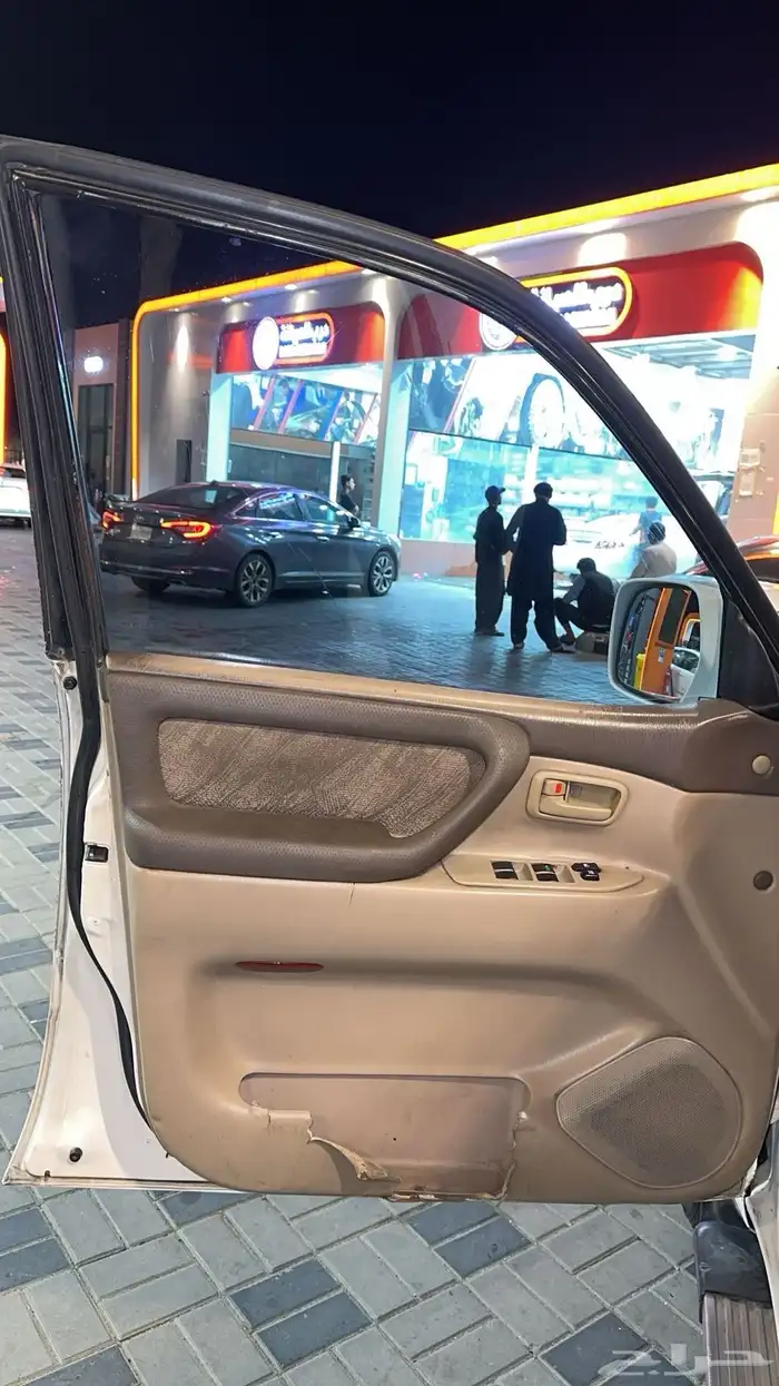 جيب لاندكروزر الفحص والتجديد منتهيه 14