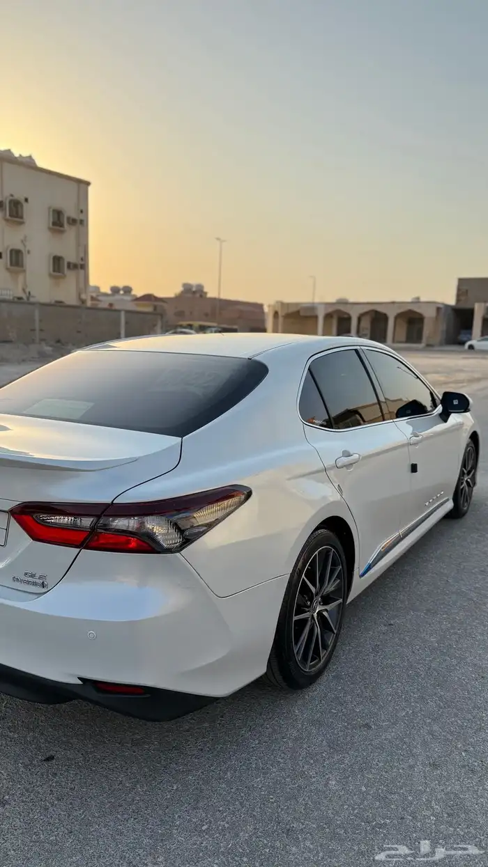 كامري 2022 GLE هايبرد 4
