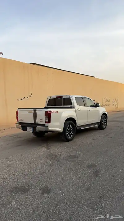 ايسوزو ديماكس فل كامل GT index