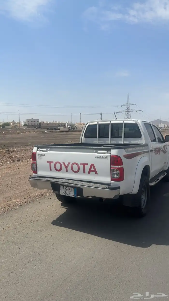هايلكس 2014 4