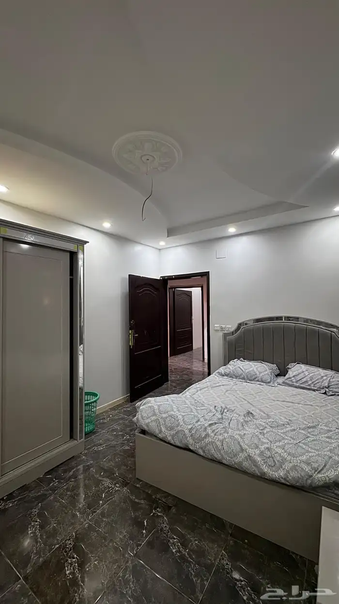اثاث للبيع غرفه نوم وبرتكاز وثلاجه ومكيفين وغساله 2