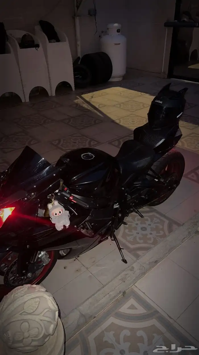 ريس سوزوكي 750 2