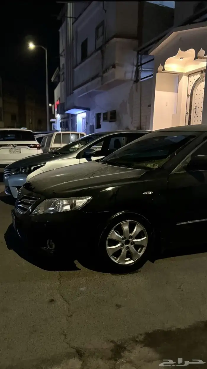 للبيع جنوط كامري 2009 كرووم طقم بدون رجه مقاس 16 تحتاج رش 0