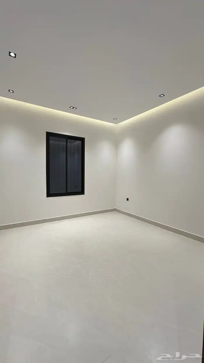 شقق ارضيه وارواف علويه للبيع ابها - دره المحاله 30