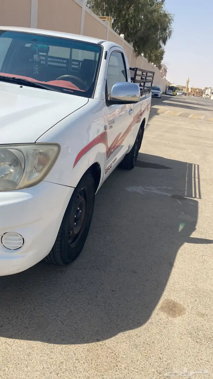 هايلوكس غماره موديل 2011 ديزل شد بلد للبيع 2