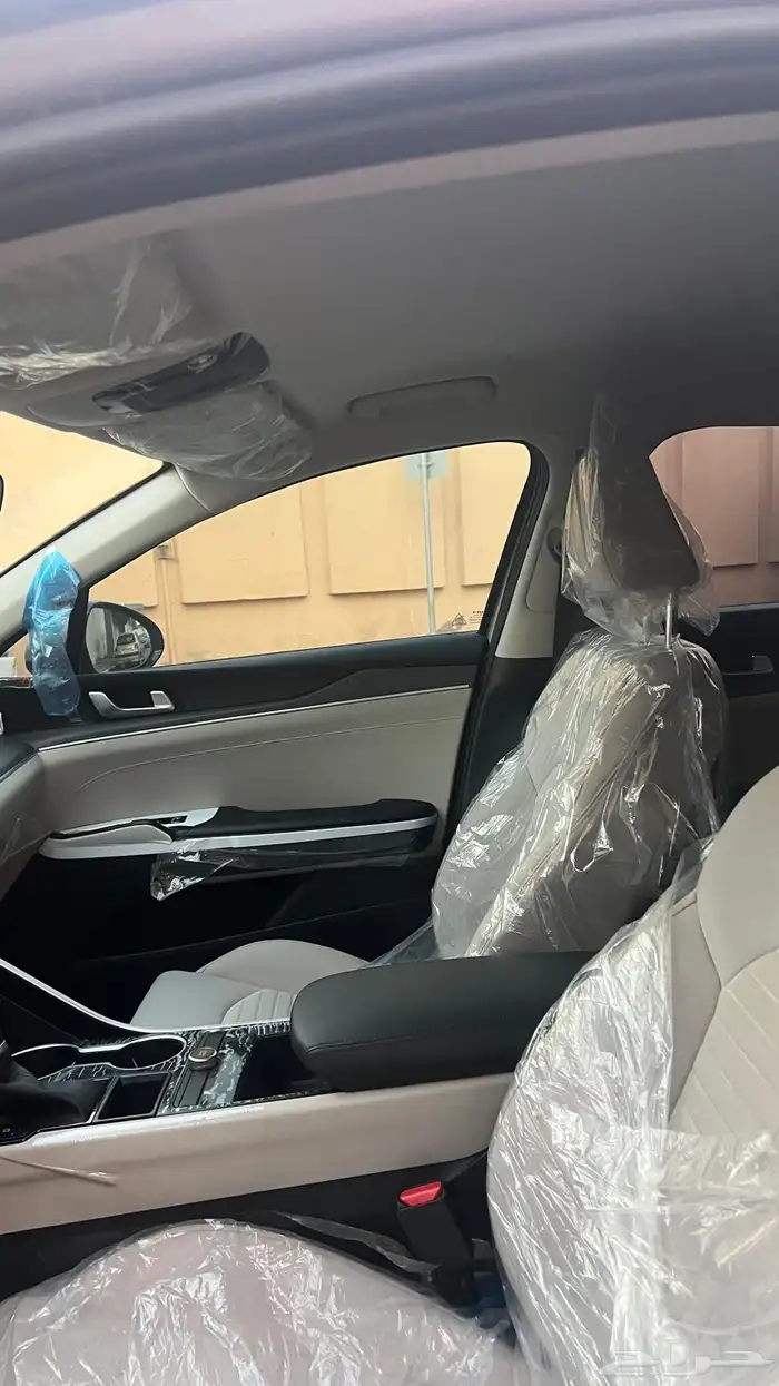 كيا K5 2023 ممشى 9 الف 8