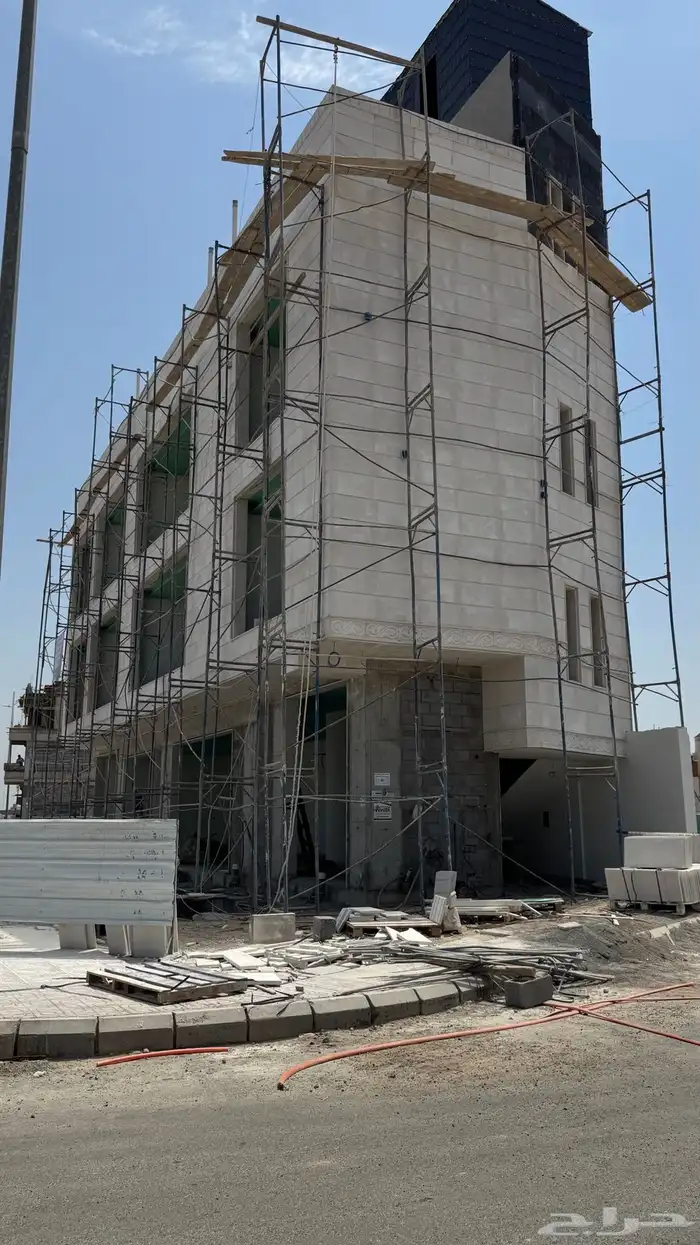 محلات للإيجار موقع مميز خلف بوليفارد قباء 1