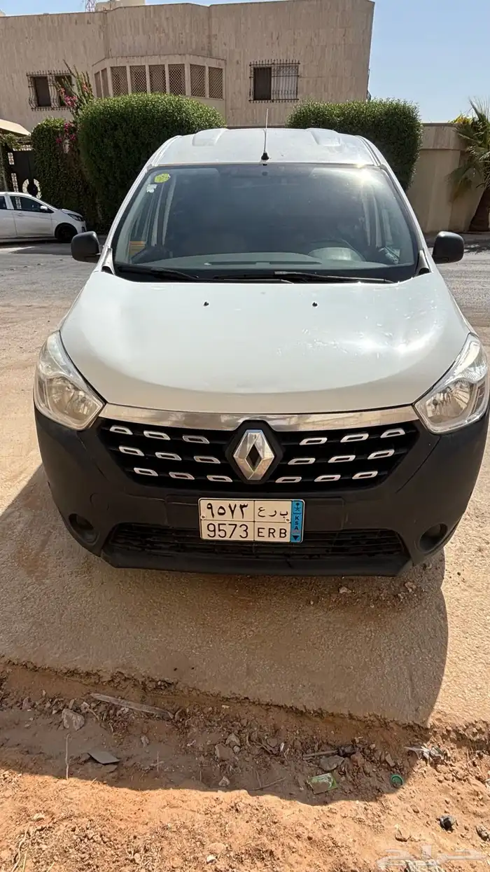 رينو فان 2020 2