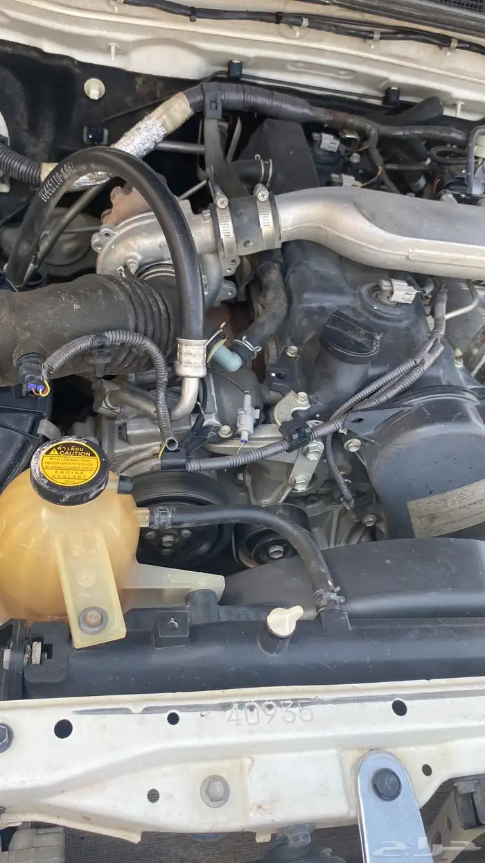 هايلوكس غماره موديل 2011 ديزل شد بلد للبيع 7