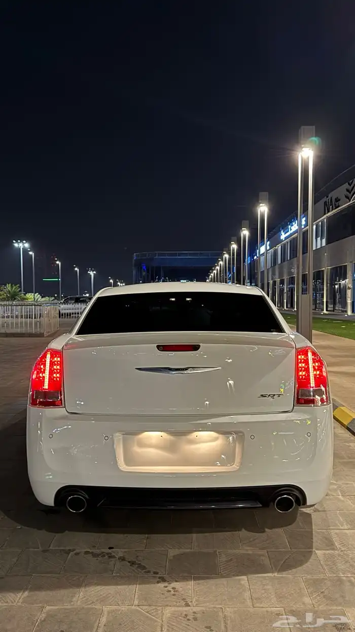 كرايسلر SRT صيانات الوكالة 100km 0