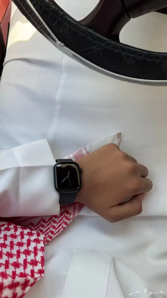 للبيع ساعة أبل مقاس 42 شررطط نظافة ولاا خدش استعمال شهر 0