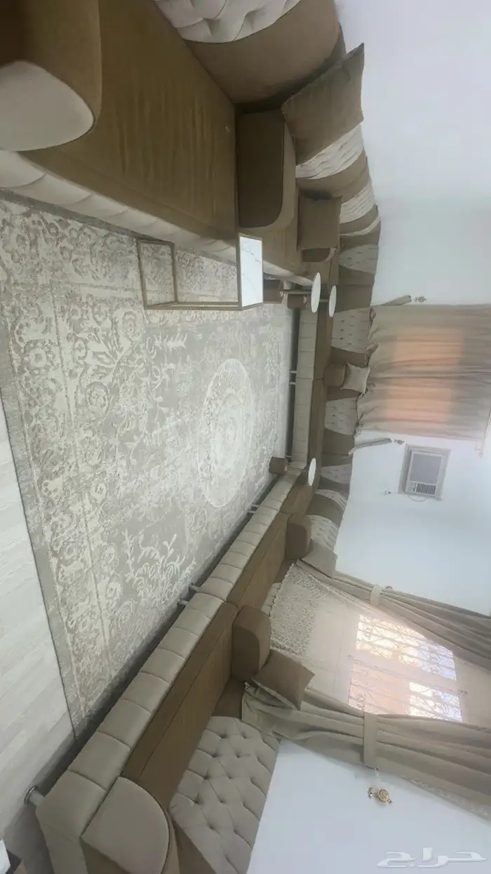 مجلس 5 4 نظيف 0
