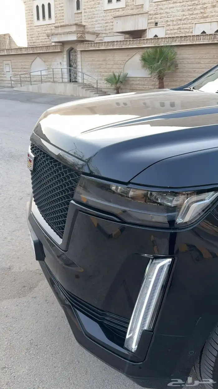 كاديلاك اسكاليد فل كامل سبورت بحاله الوكاله 23