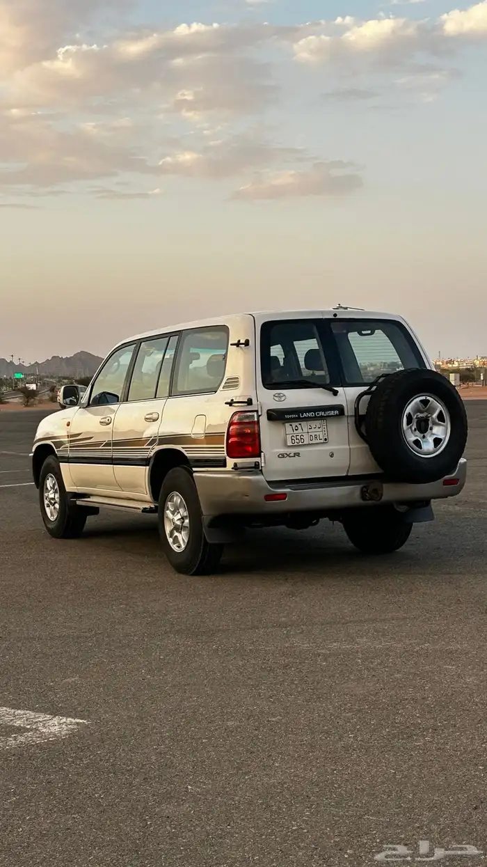 جيب جي اكس ار 2000 4
