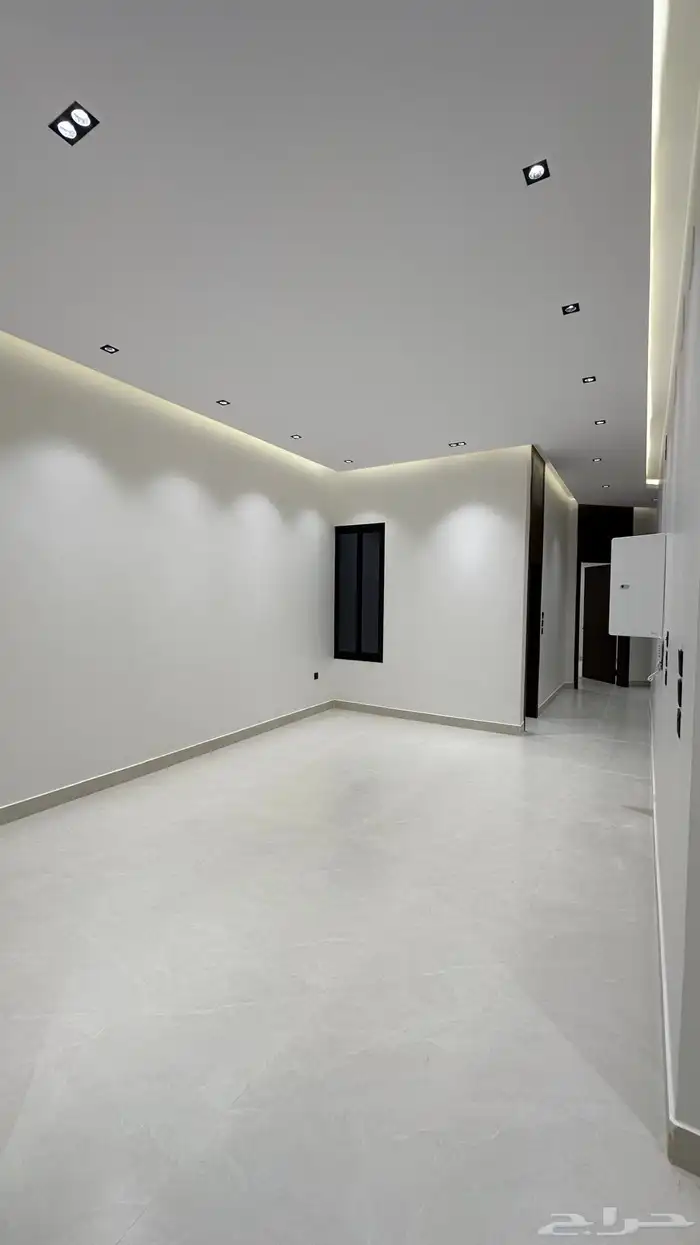 شقق ارضيه وارواف علويه للبيع ابها - دره المحاله 12