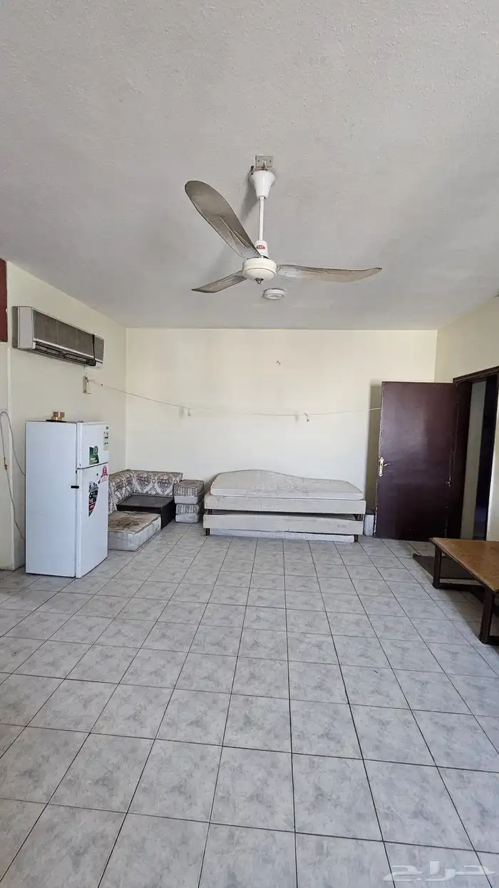 شقة للإيجار شهري 3300 شامل الكهرباء والمياه 7