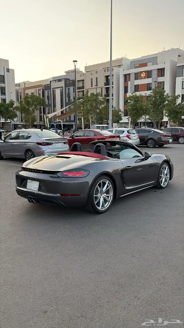 بورش بوكستر 718 2024 8
