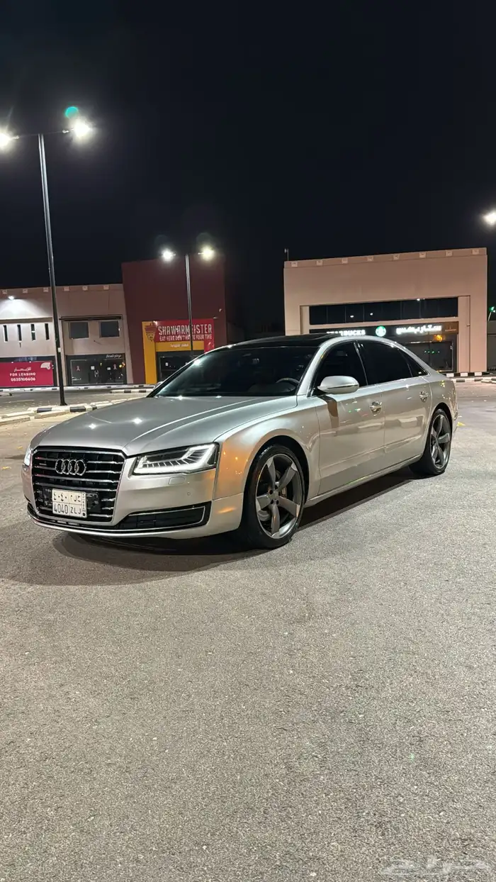 اودي A8 2