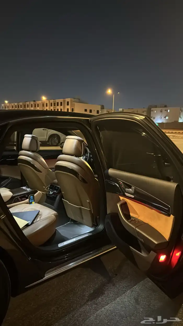 اعرض لكم اودي A8L 10