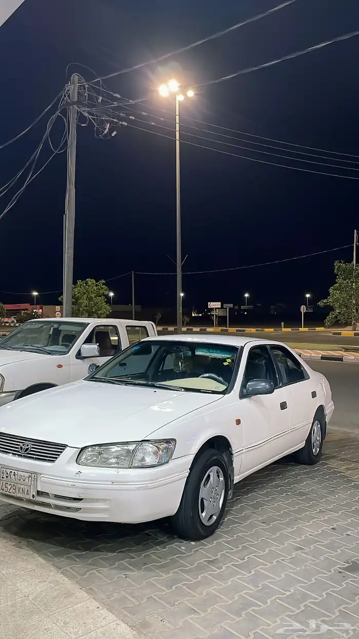 كامري 2000 5