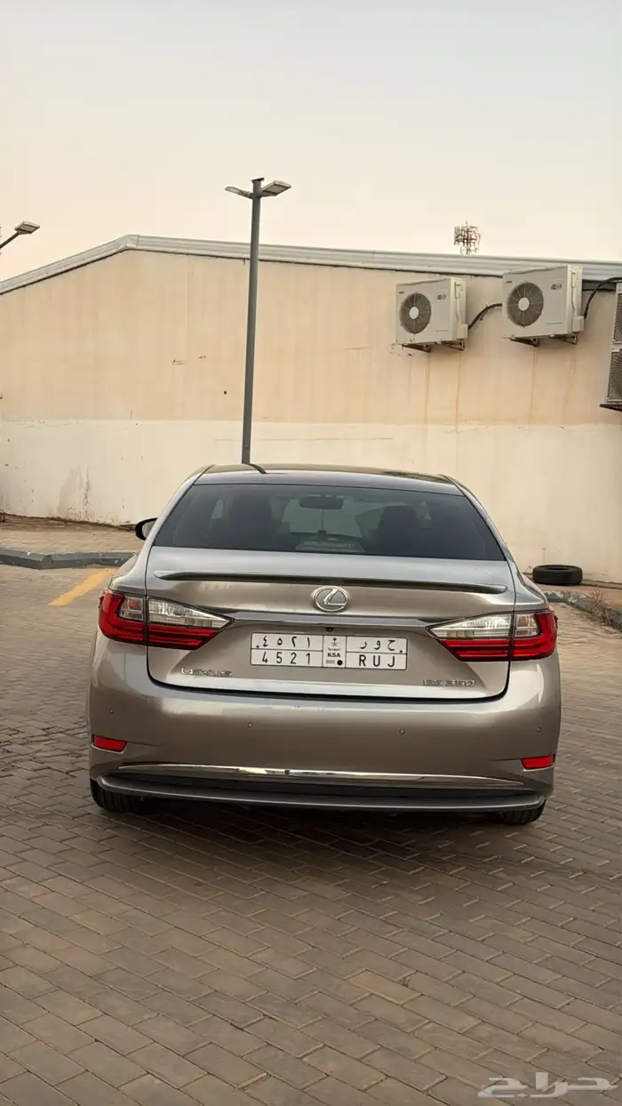 لكزس ES350 موديل 2017 2