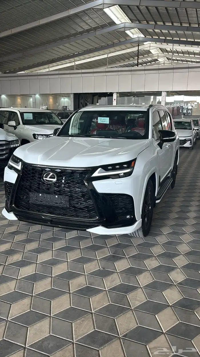 لكزس 2025-LX600اف سبورت خليجي عرض خاص(595000)شامل الضريبه 2