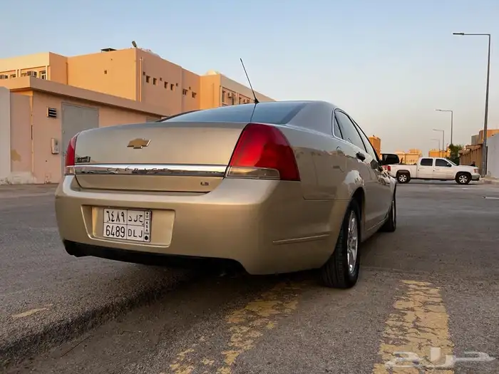 للبيع كابرس LS ذهبي 8 2008 سلندر نظيف 3
