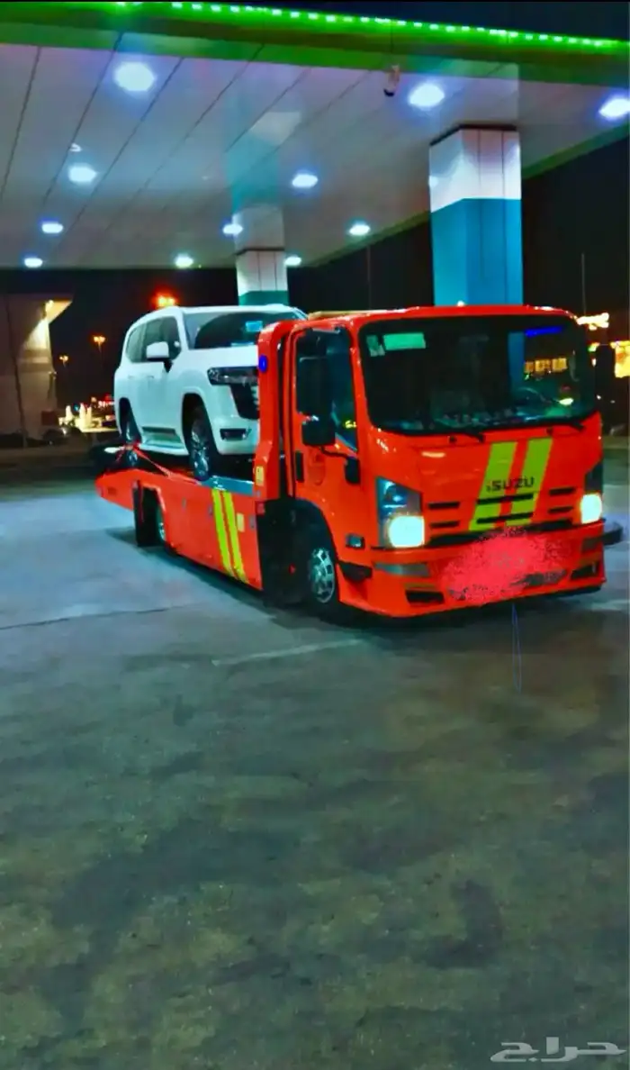 سطحه لنقل السيارات المصدومة والمعطلة 0