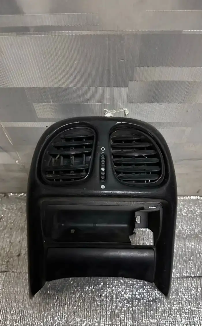 قطع غيار كابرس 2002 اصلي مستعمل 9