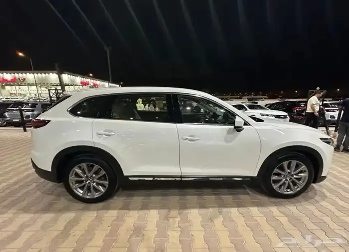 مازدا CX9موديل 2021 فل كامل نضيف جدا 3