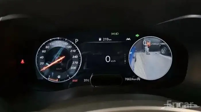 G70 2.0T 4MATIC 8