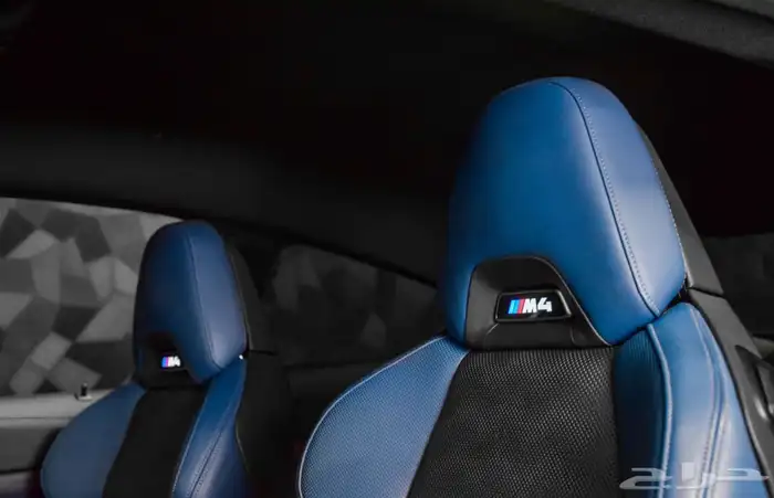 BMW M4 Competition Coupe X-DRIVE G82 - BMW INDIVIDUAL 2024 22