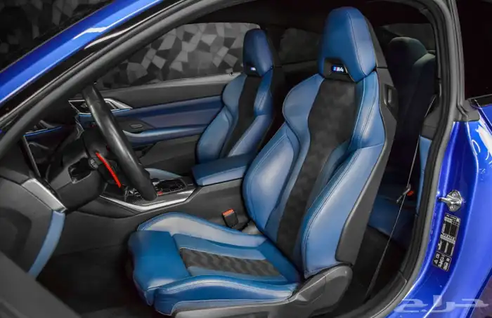 BMW M4 Competition Coupe X-DRIVE G82 - BMW INDIVIDUAL 2024 21
