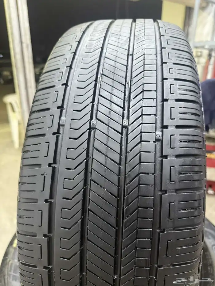235 60 18 طقم كفرات كونتيننتال 0