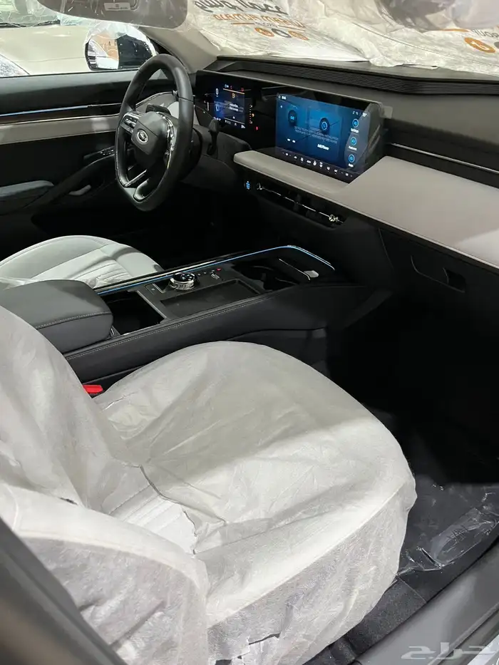 عرض خاص فورد تورس تيتانيوم 2026 جاهز 142400 12