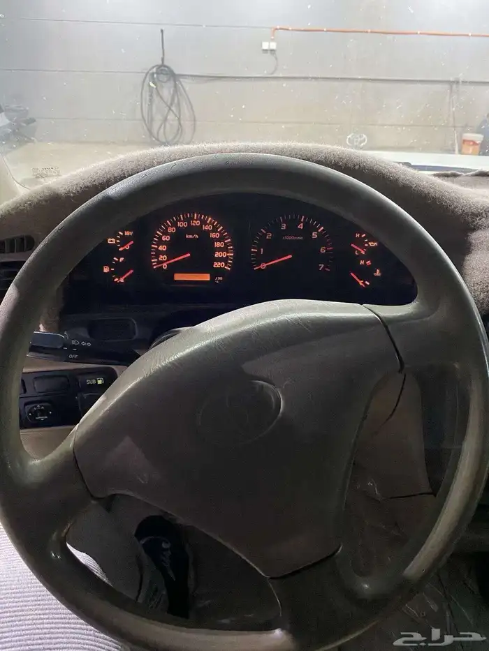 جيب لاندكروزر 2001 4