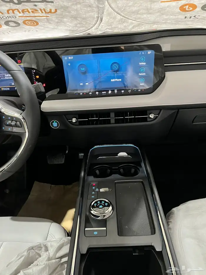 عرض خاص فورد تورس تيتانيوم 2026 جاهز 142400 9