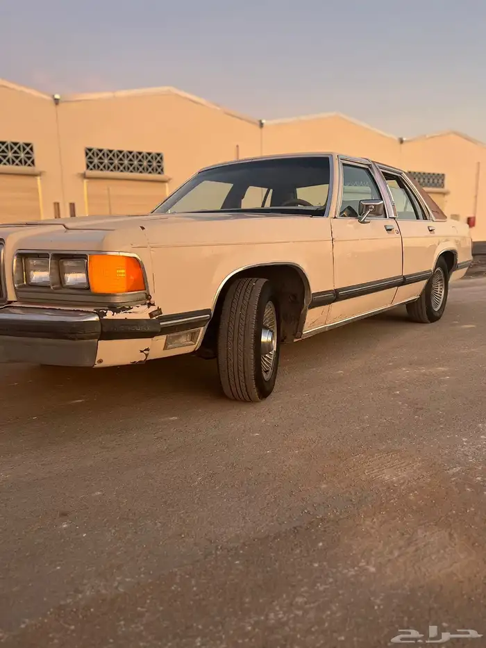 فورد ماركيز كلاسيك 3
