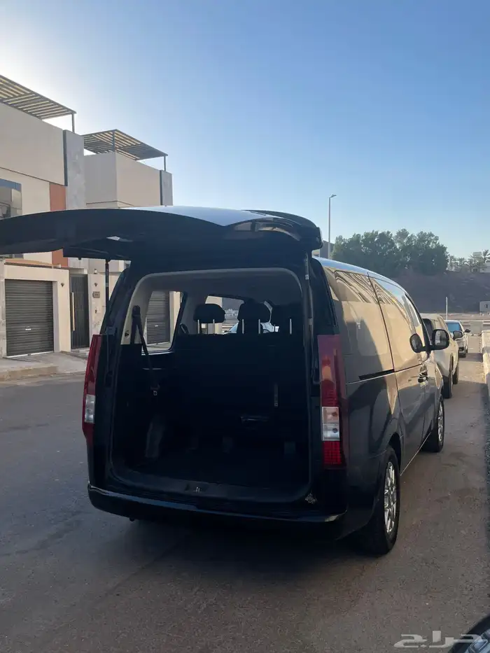 سيارة عائلية 20