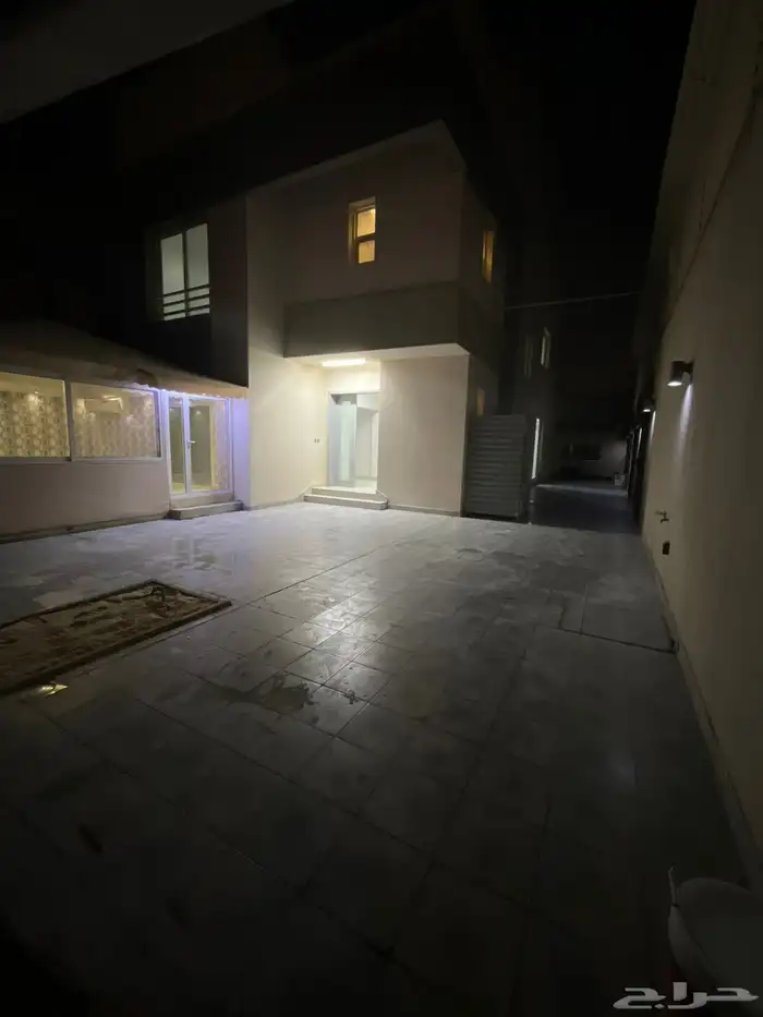 فيلا لإيجار بحي الرمال 1