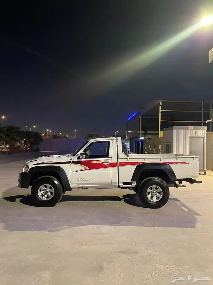 للبيع نيسان فتك شاص 4