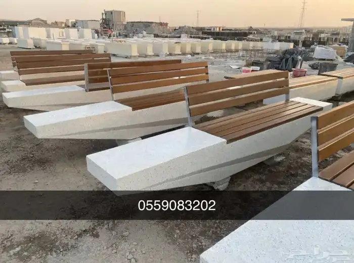 كراسي خرسانية احواض زراعة حاويات نفايات طاولات مصدات 15